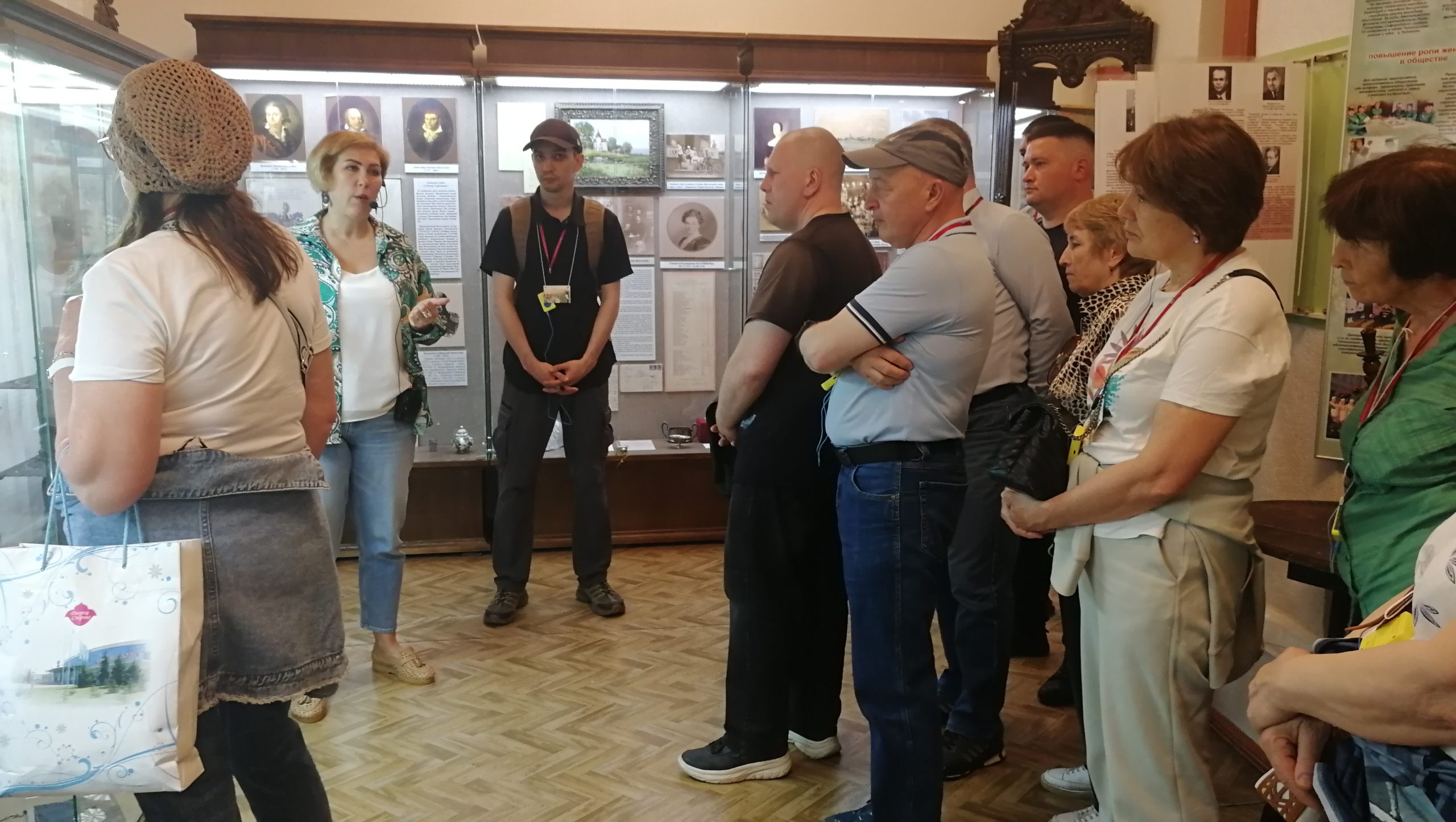 Первичной профсоюзной организацией ГБУ»Дворец спорта» 15 мая 2026 года была организована автобусная экскурсия в Тетюши.